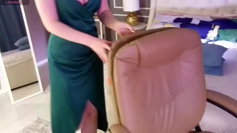 Elina online show from 10-03-25, 01:35