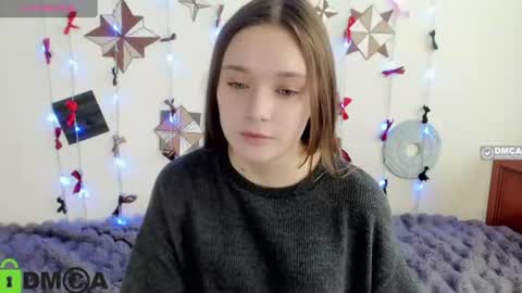 elina_x online show from 06-15-26, 01:13