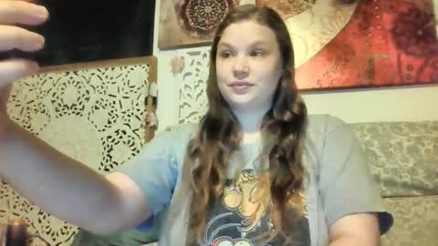 Elinah online show from 11-19-25, 07:19