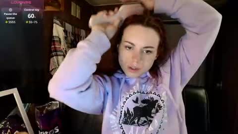 Snapshot of elinalaverins chatting on 07-05-26, 03:34 Elina online show from 07-05-26, 03:34