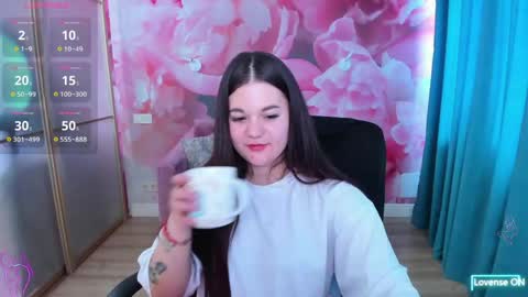 ElinaMils online show from 05-16-26, 06:43