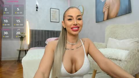 Elina online show from 04-05-26, 06:10