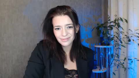Elina online show from 01-12-26, 10:59