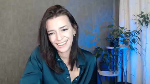 Snapshot of elinapretty chatting on 06-02-26, 11:18 Elina online show from 06-02-26, 11:18