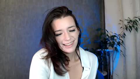 Snapshot of elinapretty chatting on 06-07-26, 11:08 Elina online show from 06-07-26, 11:08