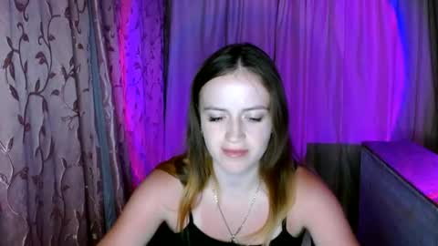 Snapshot of elinastar chatting on 06-24-26, 06:40 ElinaStar online show from 06-24-26, 06:40