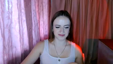 Snapshot of elinastar chatting on 07-23-26, 11:08 ElinaStar online show from 07-23-26, 11:08