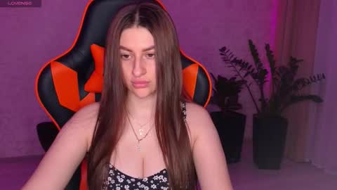 Elina online show from 09-21-25, 08:32