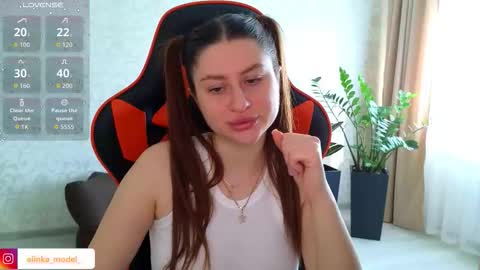 Elina online show from 10-04-25, 06:55