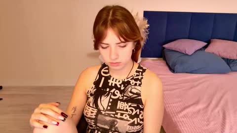 Snapshot of elis_bb chatting on 02-24-26, 07:23 Elis bb online show from 02-24-26, 07:23