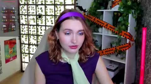 Elis  online show from 10-26-25, 02:28