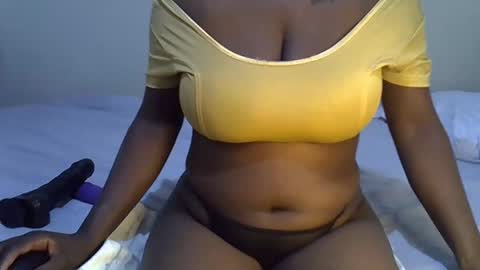 Snapshot of elisa044 chatting on 03-04-25, 02:49 lisathegoddess online show from 03-04-25, 02:49