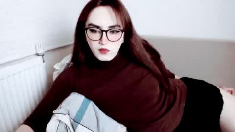 Liza online show from 10-30-25, 02:02