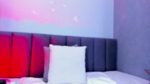 Elisa online show from 12-14-24, 12:55