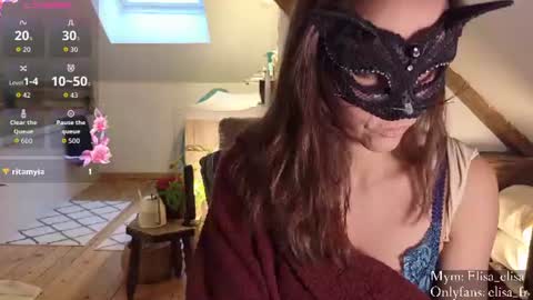 Snapshot of elisa_fr chatting on 06-11-26, 05:55 Elisa online show from 06-11-26, 05:55