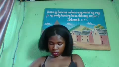 elisabeth2525 online show from 01-06-25, 07:13