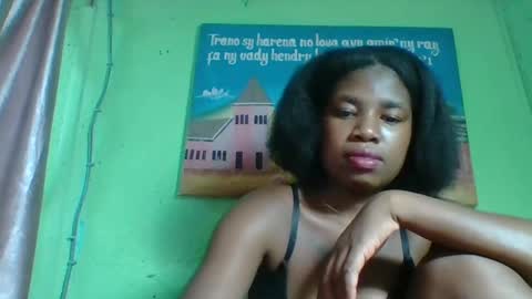 elisabeth2525 online show from 01-06-25, 10:15