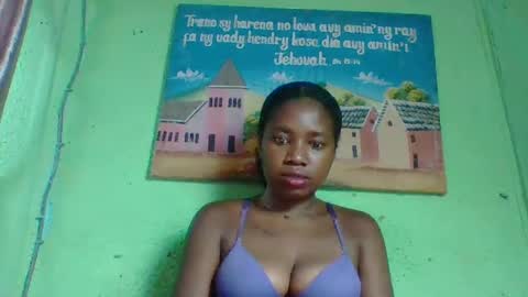 elisabeth2525 online show from 01-07-25, 10:54