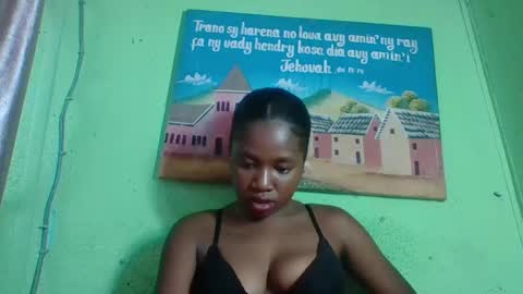 elisabeth2525 online show from 01-16-25, 11:48