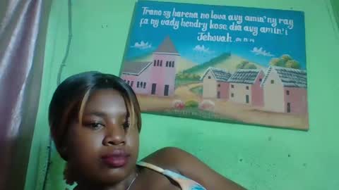 elisabeth2525 online show from 01-19-25, 03:08