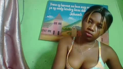 elisabeth2525 online show from 01-19-25, 06:09