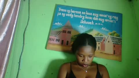 elisabeth2525 online show from 01-21-25, 12:07