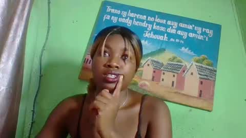 elisabeth2525 online show from 01-21-25, 06:45