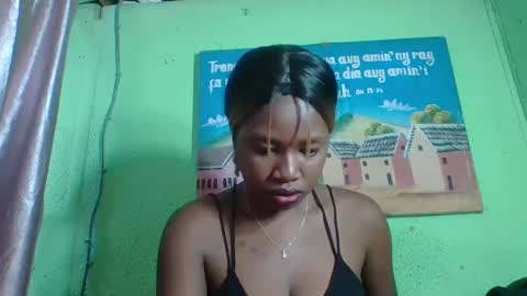 elisabeth2525 online show from 01-28-25, 02:00