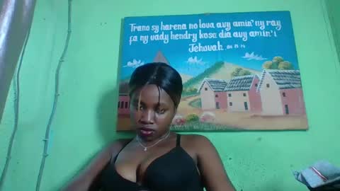 elisabeth2525 online show from 01-28-25, 10:12