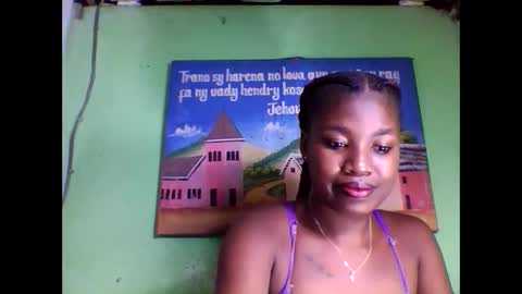 elisabeth2525 online show from 02-01-25, 02:45