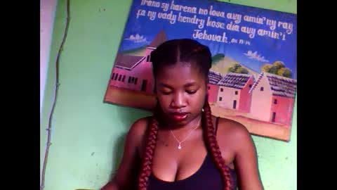 elisabeth2525 online show from 02-05-25, 02:08