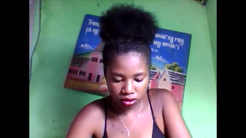 elisabeth2525 online show from 02-06-25, 11:54