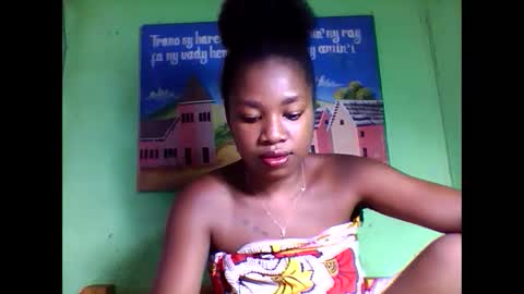 elisabeth2525 online show from 02-08-25, 12:06