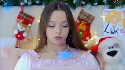 Snapshot of elisabethdavis chatting on 12-14-24, 06:52 ElisabethDavis online show from 12-14-24, 06:52