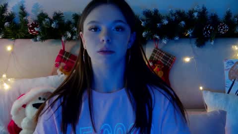 Snapshot of elisabethdavis chatting on 01-05-25, 10:40 ElisabethDavis online show from 01-05-25, 10:40