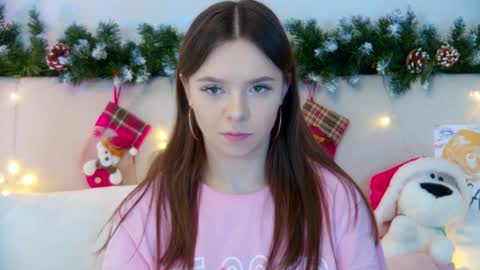 Snapshot of elisabethdavis chatting on 01-10-25, 03:16 ElisabethDavis online show from 01-10-25, 03:16