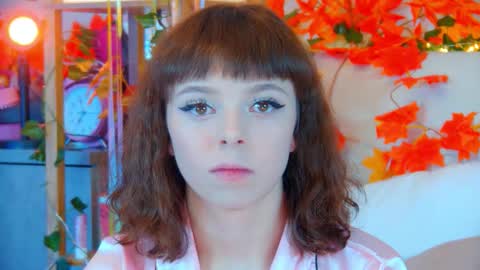 Snapshot of elisabethdavis chatting on 11-15-25, 03:52 ElisabethDavis online show from 11-15-25, 03:52