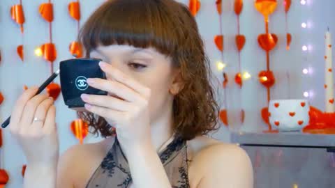 Snapshot of elisabethdavis chatting on 02-22-26, 03:21 ElisabethDavis online show from 02-22-26, 03:21