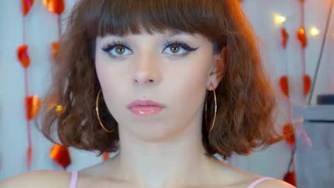 Snapshot of elisabethdavis chatting on 02-25-26, 05:22 ElisabethDavis online show from 02-25-26, 05:22