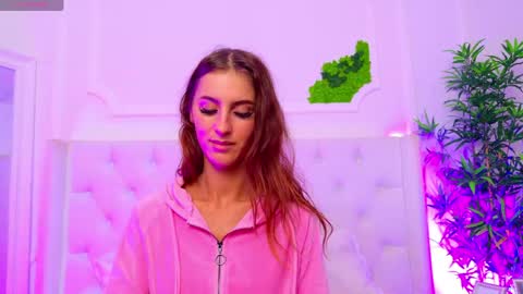 ElisaCharm online show from 05-06-26, 03:35