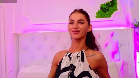 ElisaCharm online show from 06-10-26, 03:07