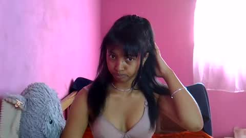elisah01 online show from 06-04-26, 05:13