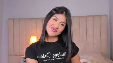 Elise diamond online show from 05-26-26, 12:17