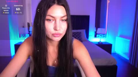 Snapshot of elisevelour chatting on 07-21-26, 12:07 elisevelour online show from 07-21-26, 12:07