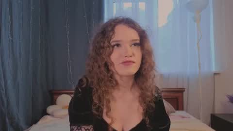 Shakira online show from 06-24-26, 10:36