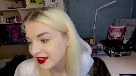 Kate online show from 05-03-26, 10:21