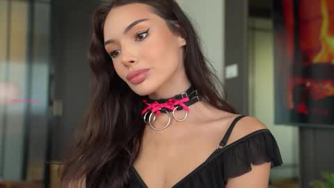 Nina online show from 10-06-25, 04:43