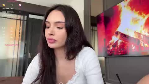 Nina online show from 11-12-25, 08:59