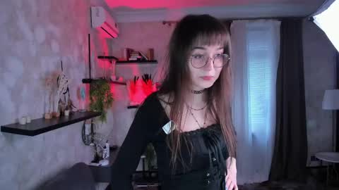 Elis online show from 04-29-26, 08:18