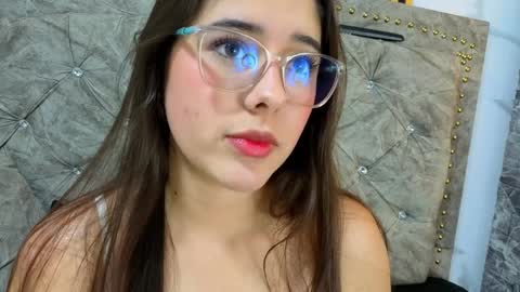 elisvega online show from 04-01-26, 07:44